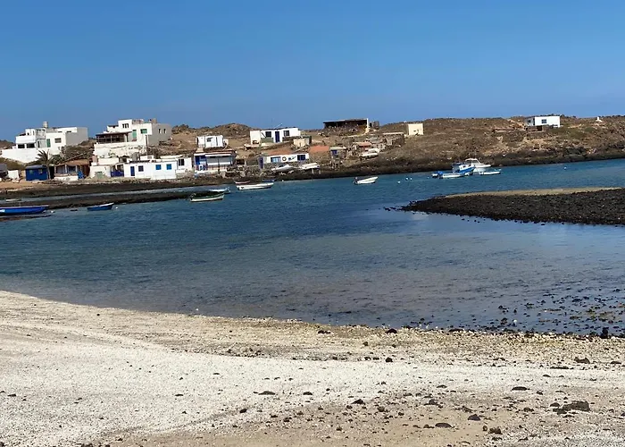 Tranquilo Sun 펜션 칼레타데푸스테